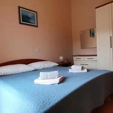 Apartament Juli No3 & No4 Mugeba Zewnętrze zdjęcie